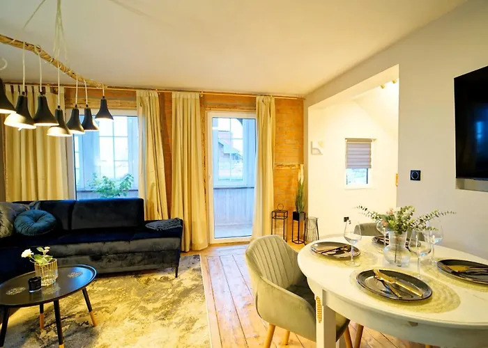 Every Sky Konstytucji 3 Maja 45